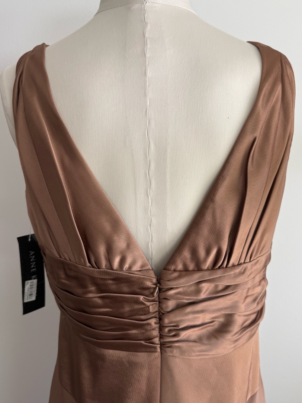 Anne Klein Chocolate Brown V-Neck Midi Dress - Picture 10 of 11